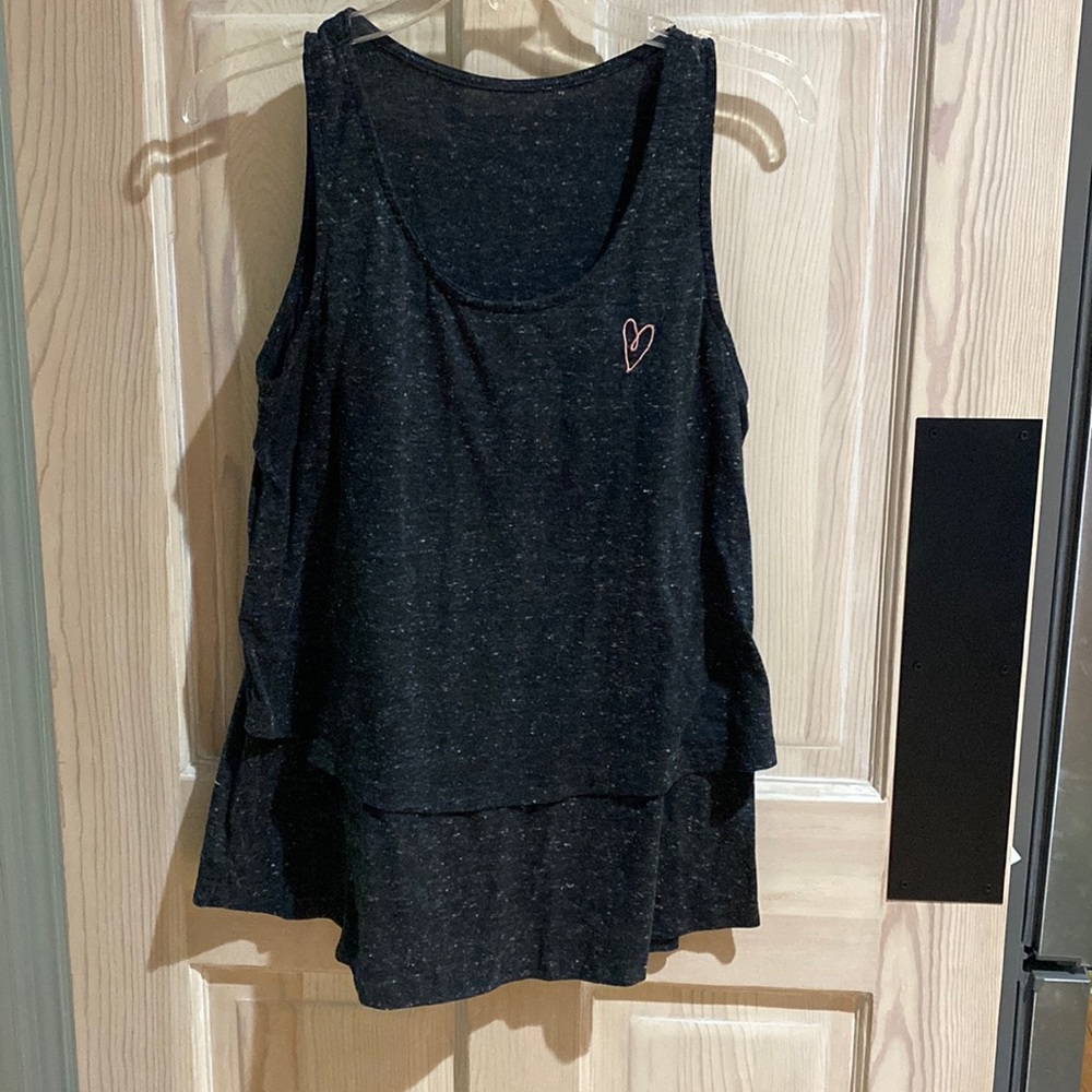 Nursing tank